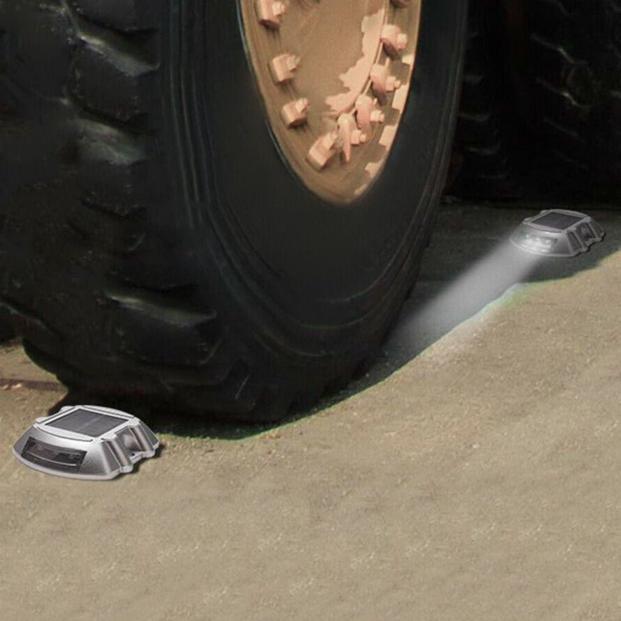 Outdoor LED Low Voltage Solar Pathway Lights 12 Pack image 1