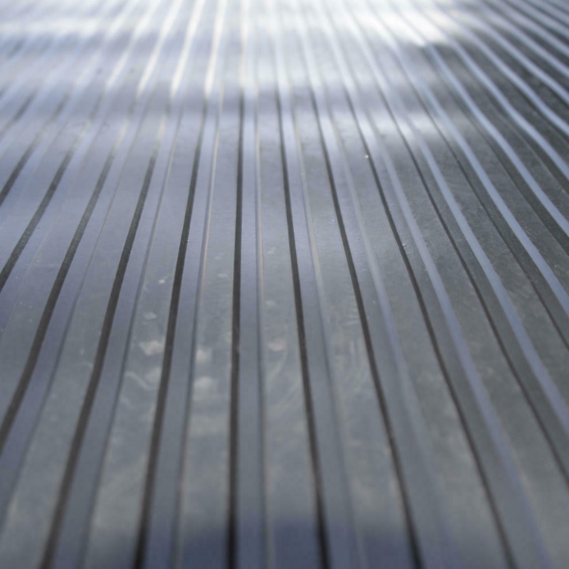 Universal Drop In Pickup Truck Rubber Bed Liner Mat image 1