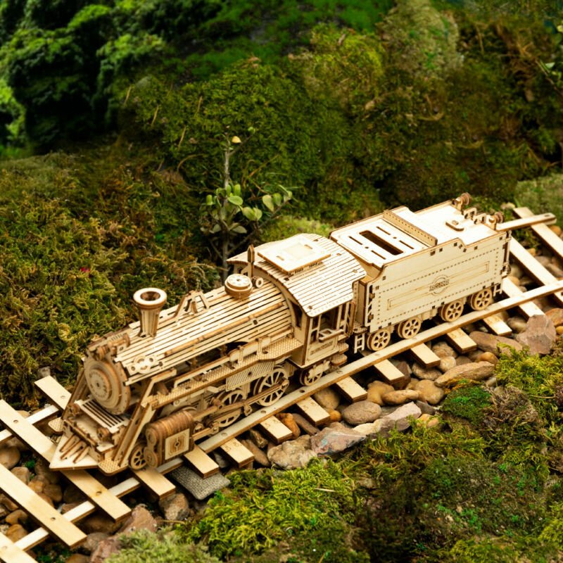 3D Wooden Adult Train Puzzle 1:80 Scale image 2
