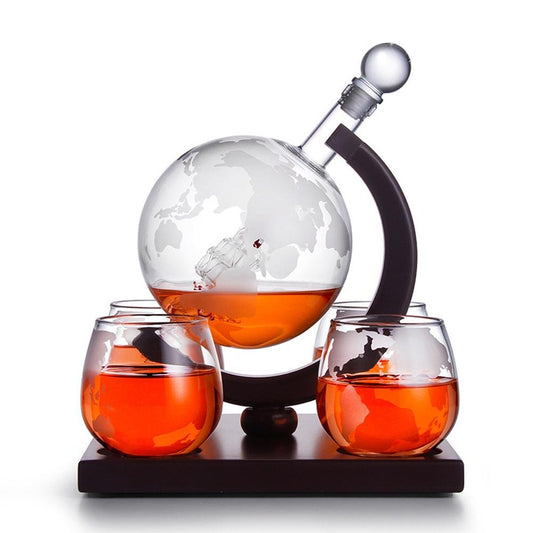 Ultimate Globe Whiskey Decanter Set With 4 Glasses image 0