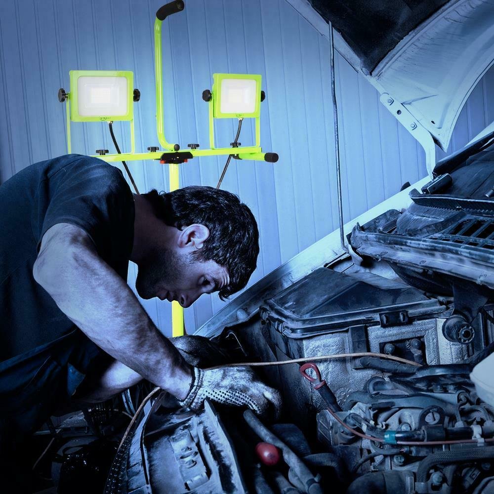 Portable LED Dual Head Standing Construction Work Light image 1