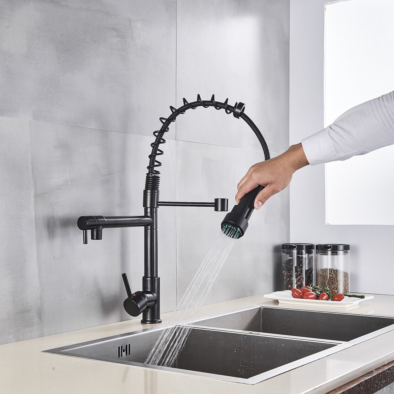 Matte Black Single Handle Pull Down Sprayer Kitchen Faucet with 360° Rotation Mixer Tap image 5