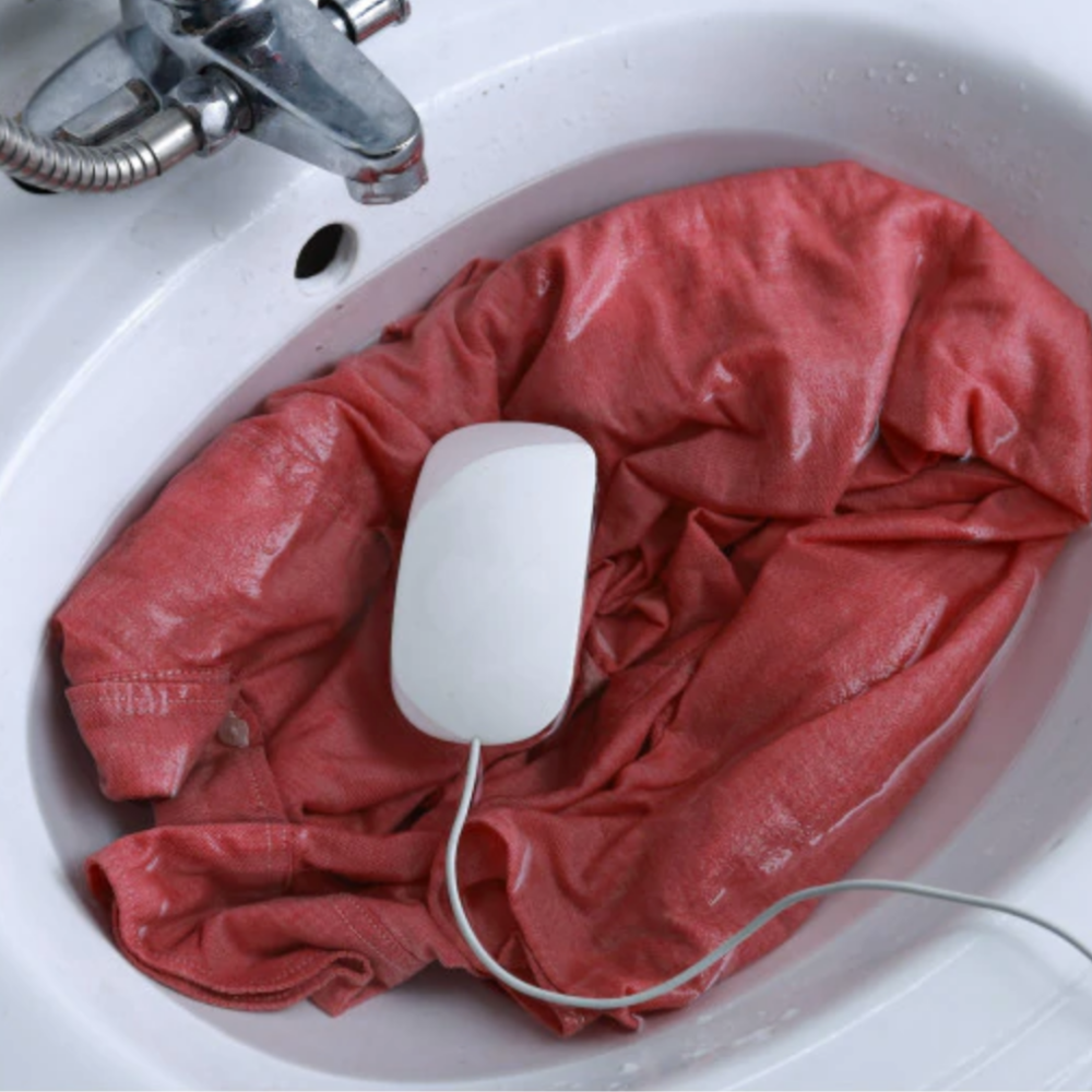 Small Handheld Clothes Washing Machine image 0