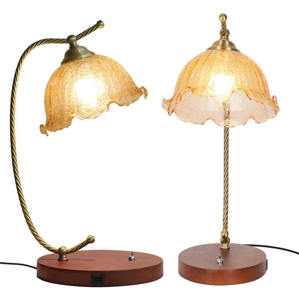 Modern Retro Bedside Table Lamp – Glass Flower Shade & Golden Copper Frame