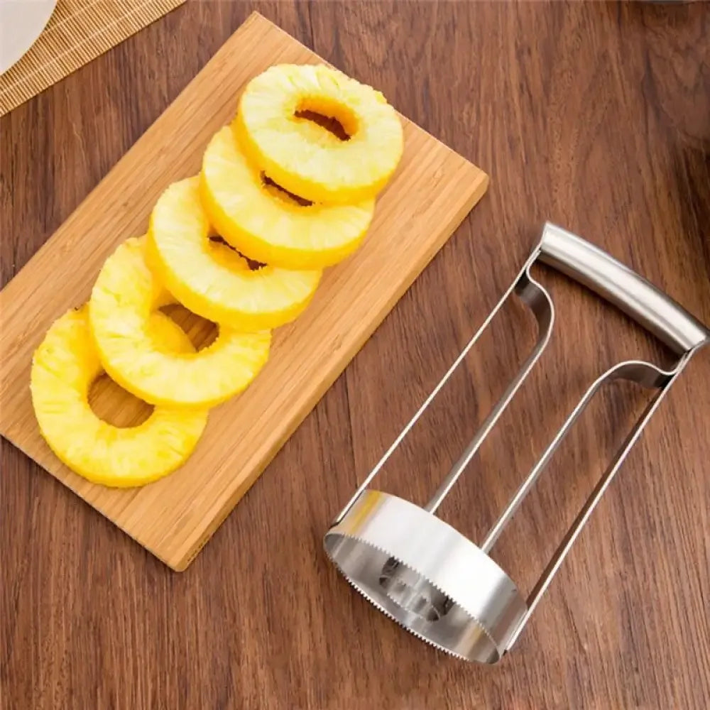 Easy Pineapple Slicer