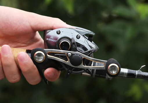 Premium Baitcaster Fisher Reel - Silver - Image 15