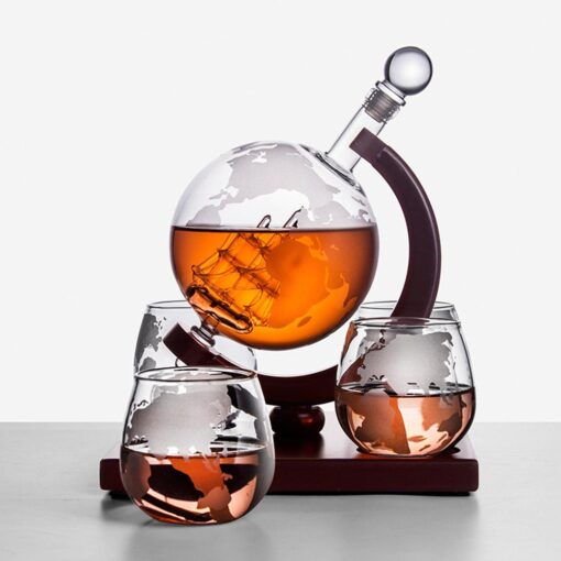 Ultimate Globe Whiskey Decanter Set With 4 Glasses - Image 4