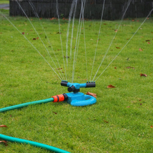 Oscillating Above Ground Lawn Water Sprinkler - Image 3